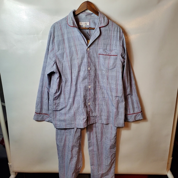Roundtree & Yorke Other Roundtree And Yorke Mens Button Down Pajama